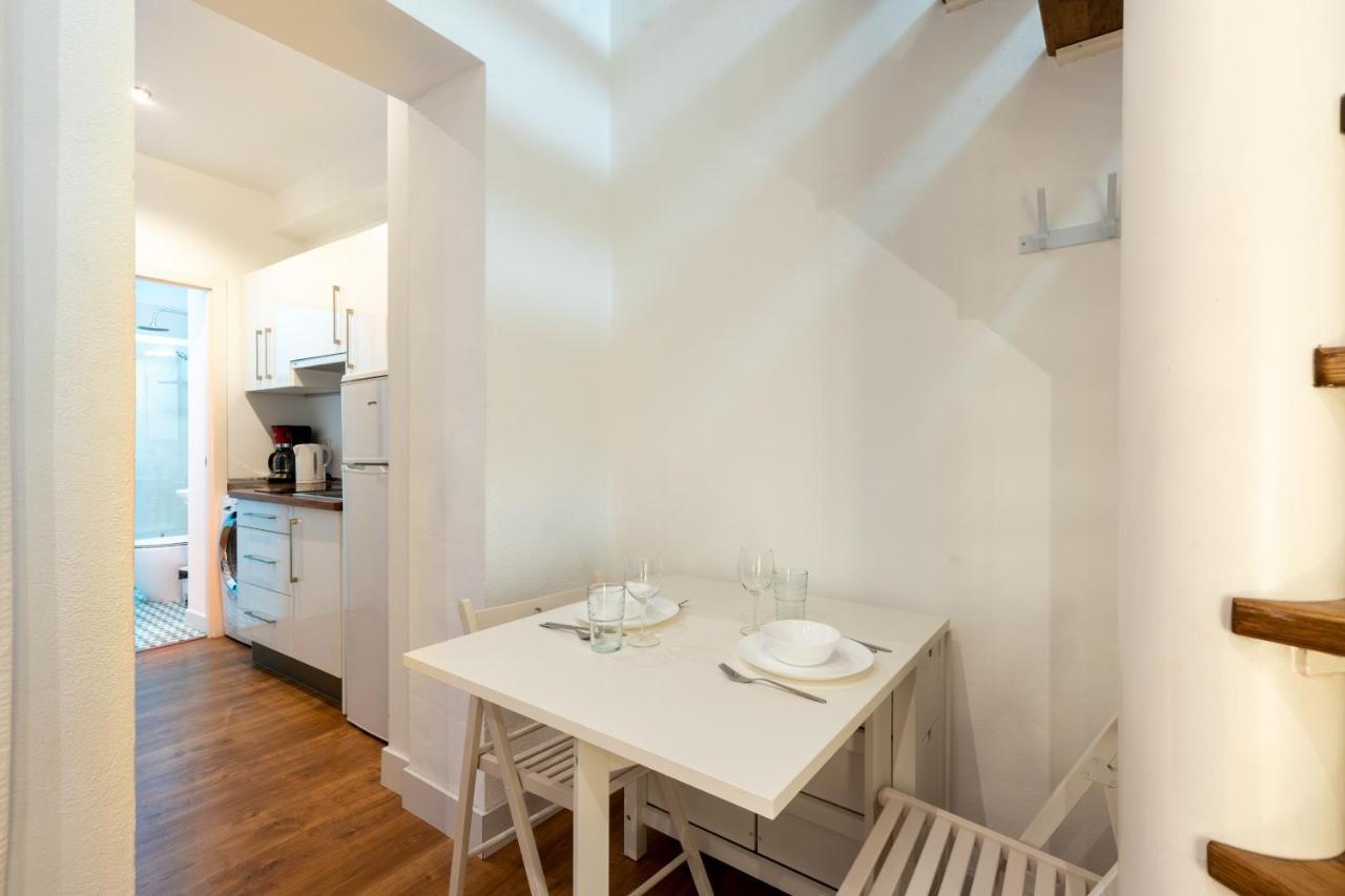 Ferienwohnung Holi-Rent Gonzalez Cuadrado Sevilla Exterior foto