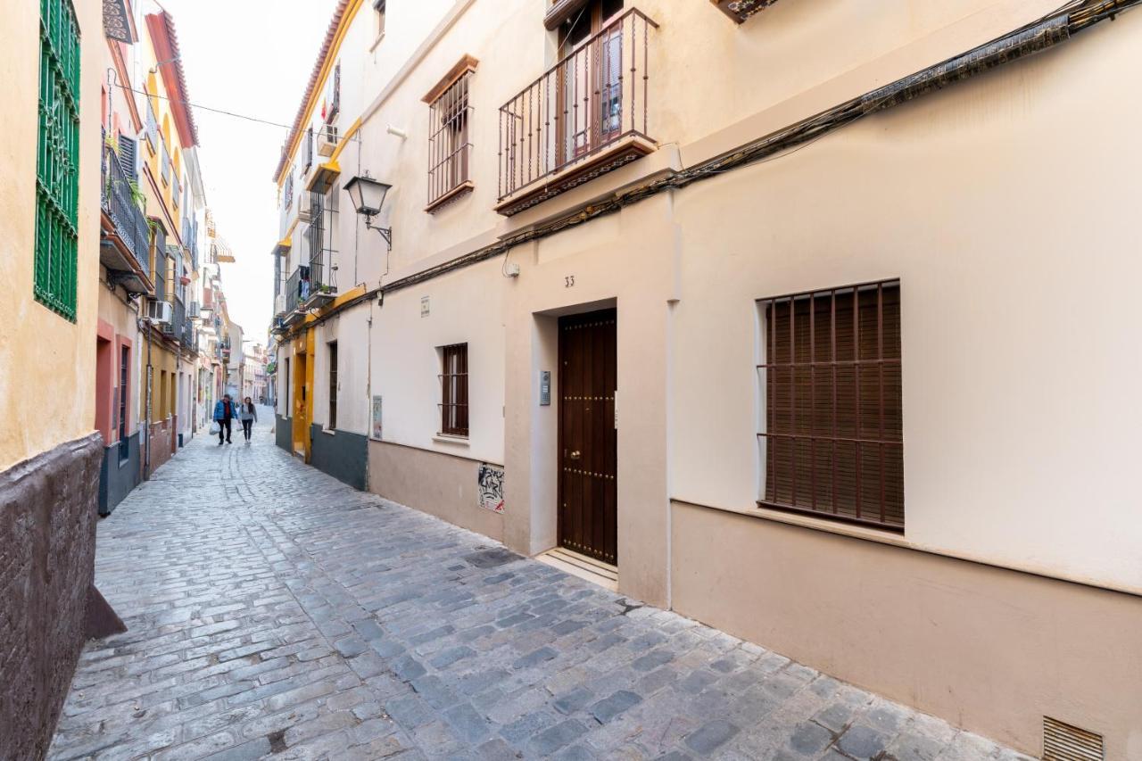 Ferienwohnung Holi-Rent Gonzalez Cuadrado Sevilla Exterior foto